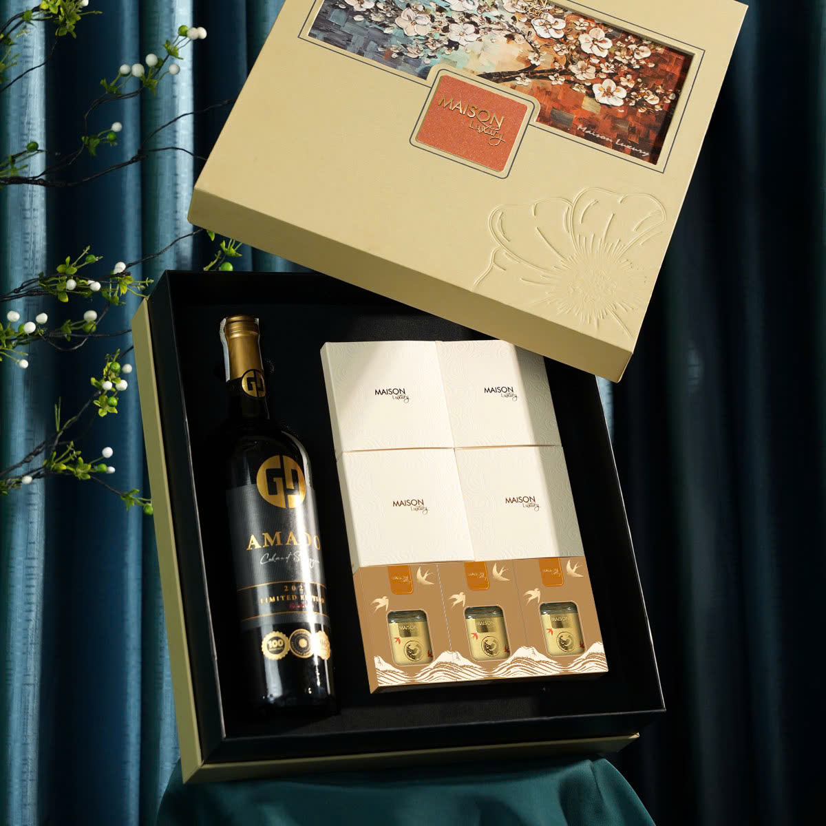 Hộp Quà Tết Maison Thanh Mai