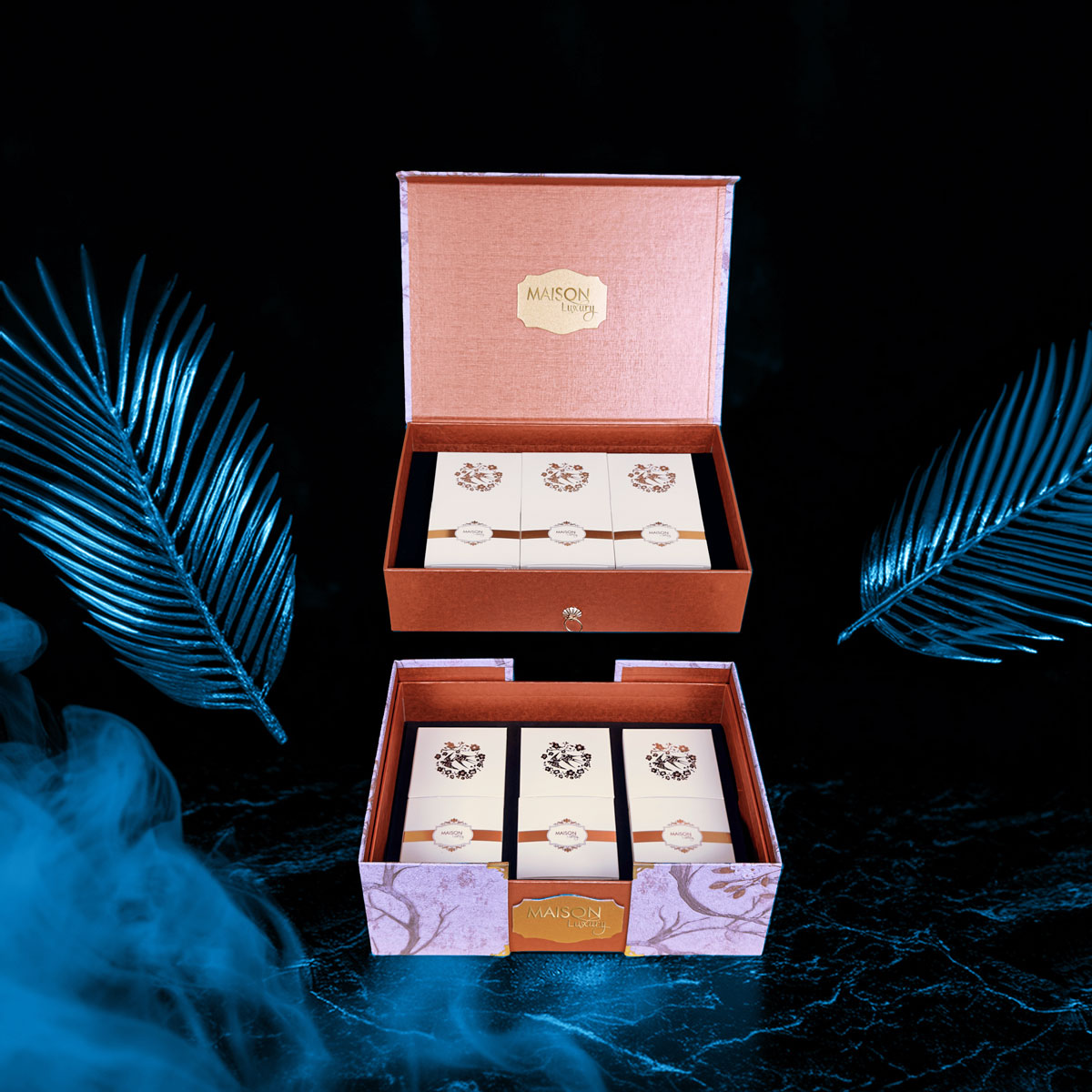 Hộp quà Tết Maison Luxury 2025: Thiết kế 2 tầng bọc da đẳng cấp, rượu vang & hạt dinh dưỡng tuyển chọn. Món quà biếu đối tác tinh tế, sang trọng.